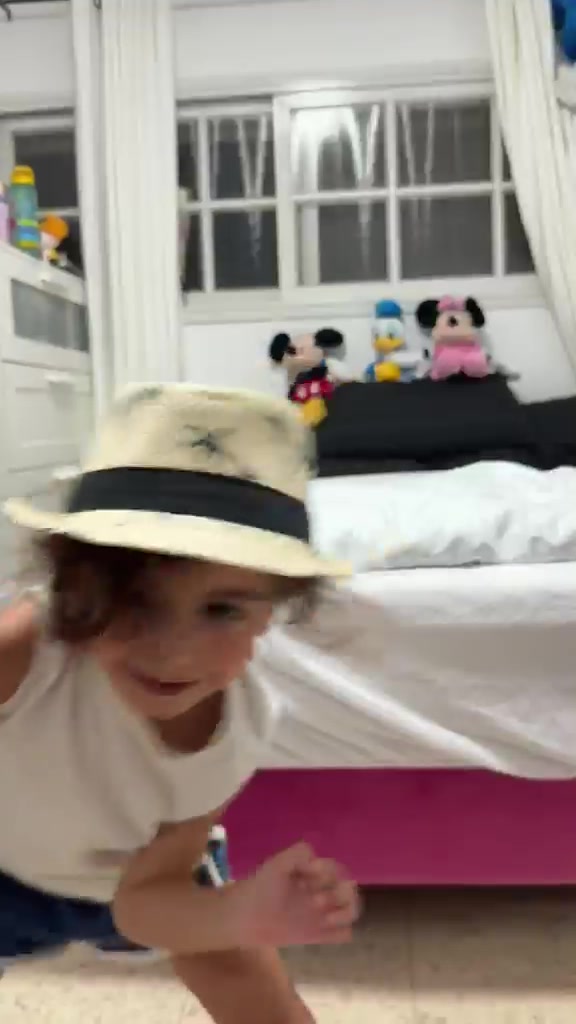 @Eivona55555