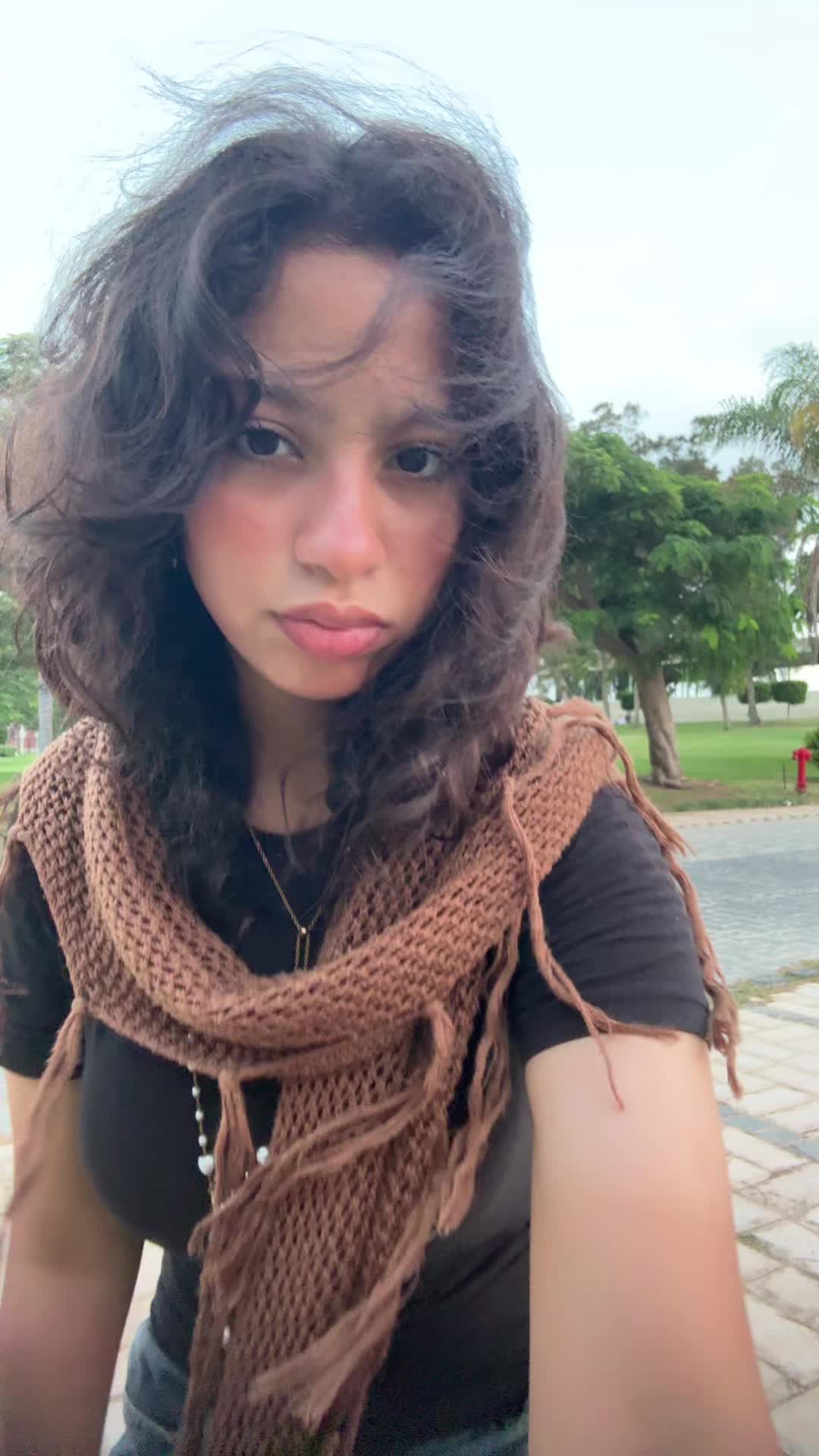 @Sam 𖣂