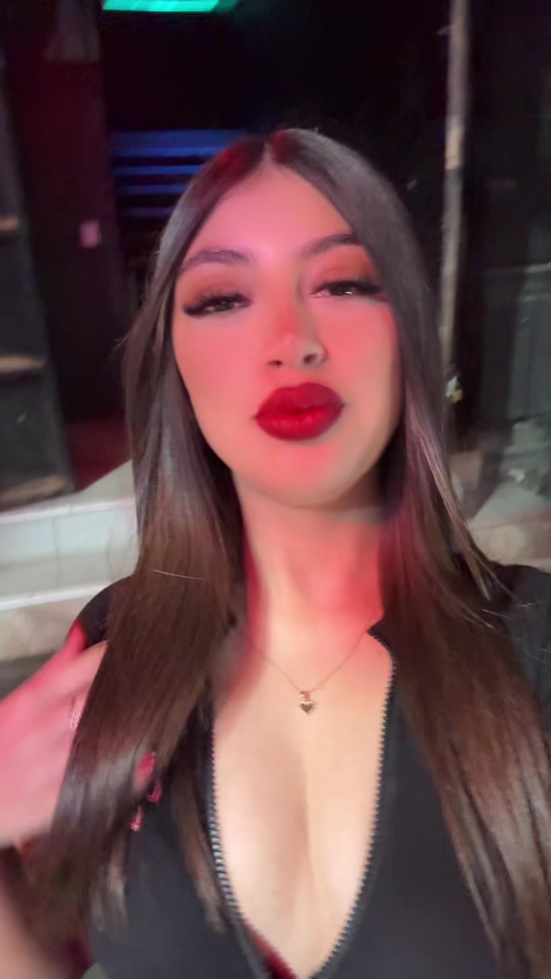 @isifabiana