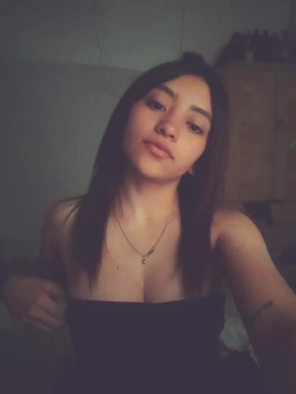 @🫢