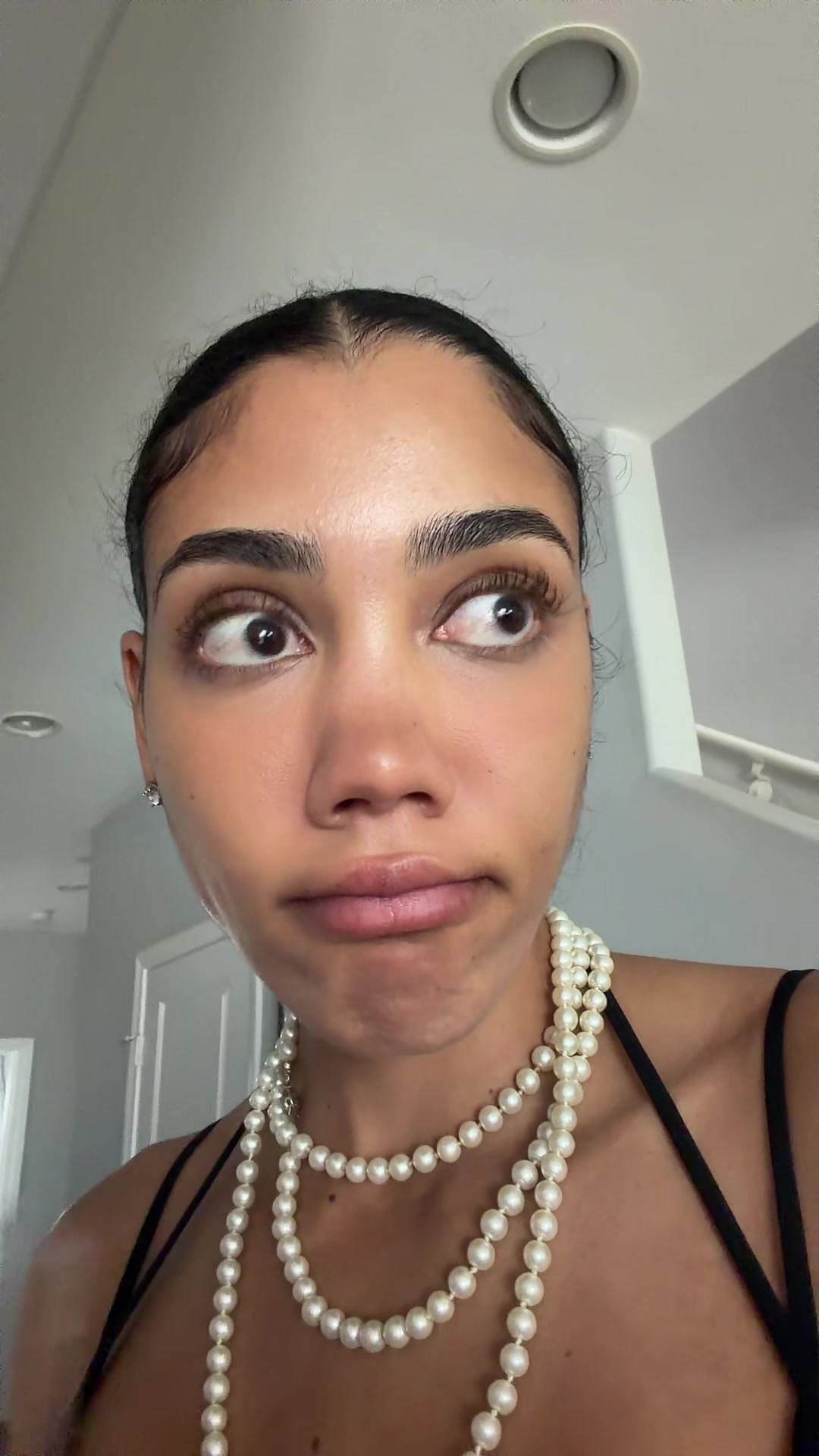 @nikkieneal