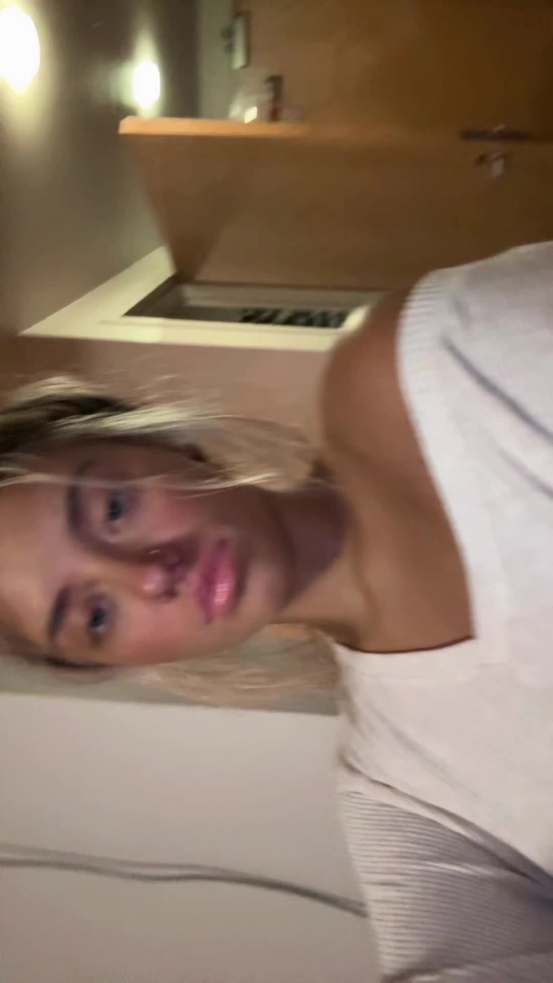 @kaitlyn