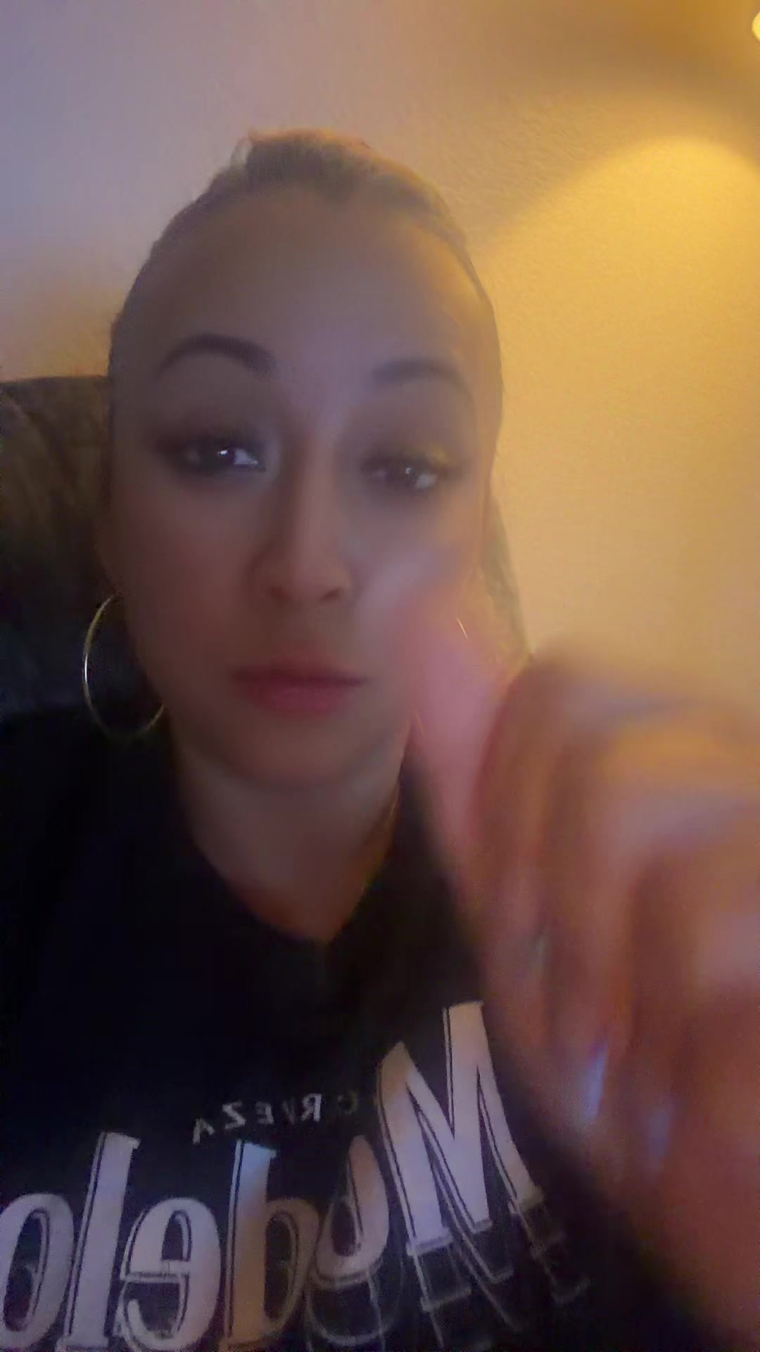 @queen1989