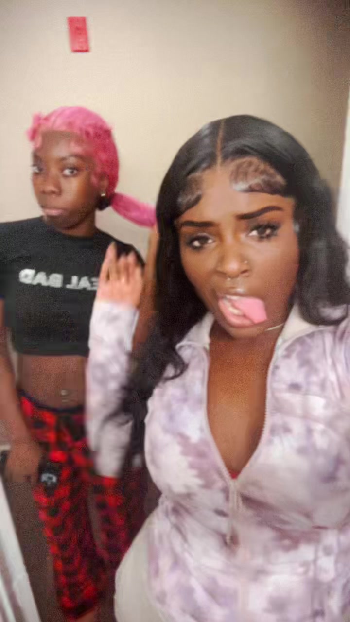 @kdolly003