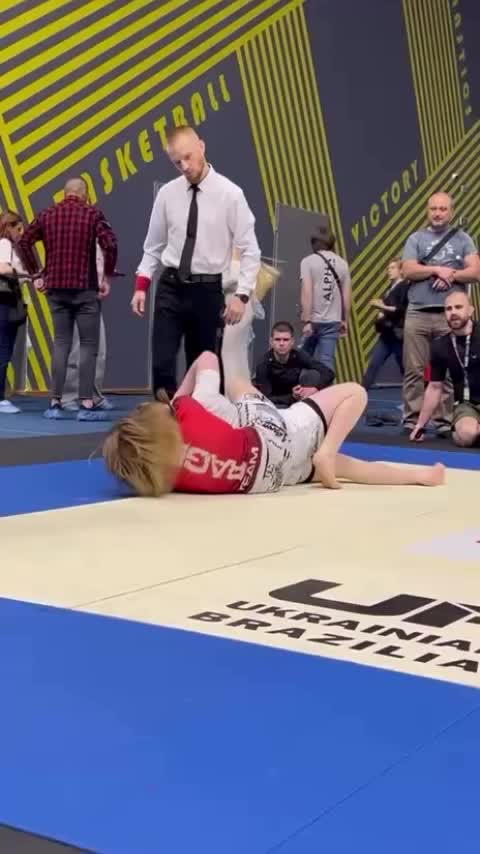 @UFC FIGHTER