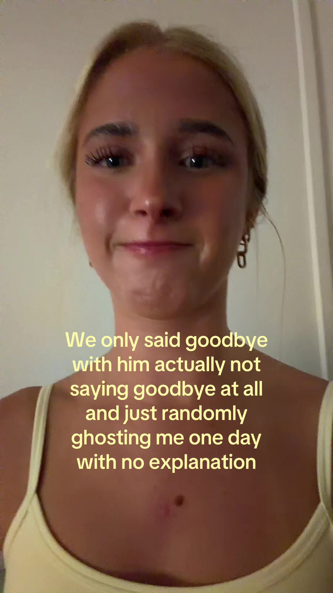 @theelliebarker