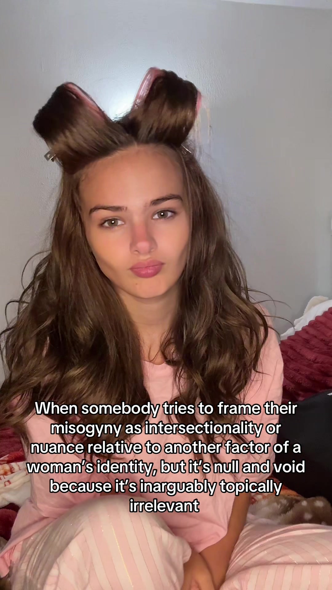 @@/juliannasabonis on Twitch
