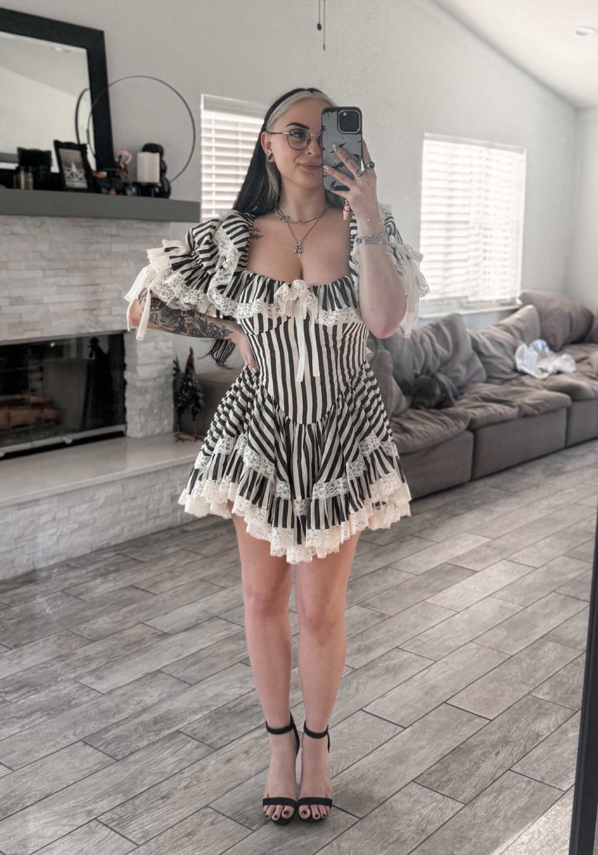 @Tara | Alt Fashion Inspo 🖤⛓️
