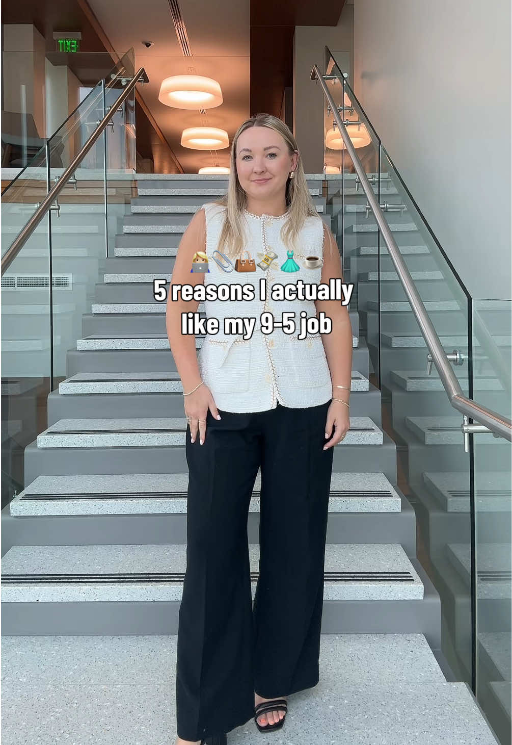 @Emily | Workwear & Lifestyle