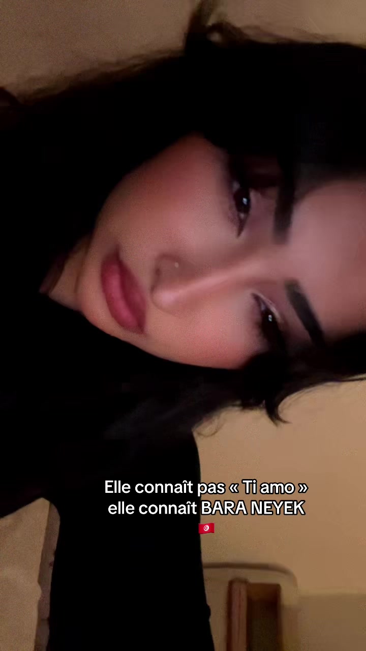 @🦋