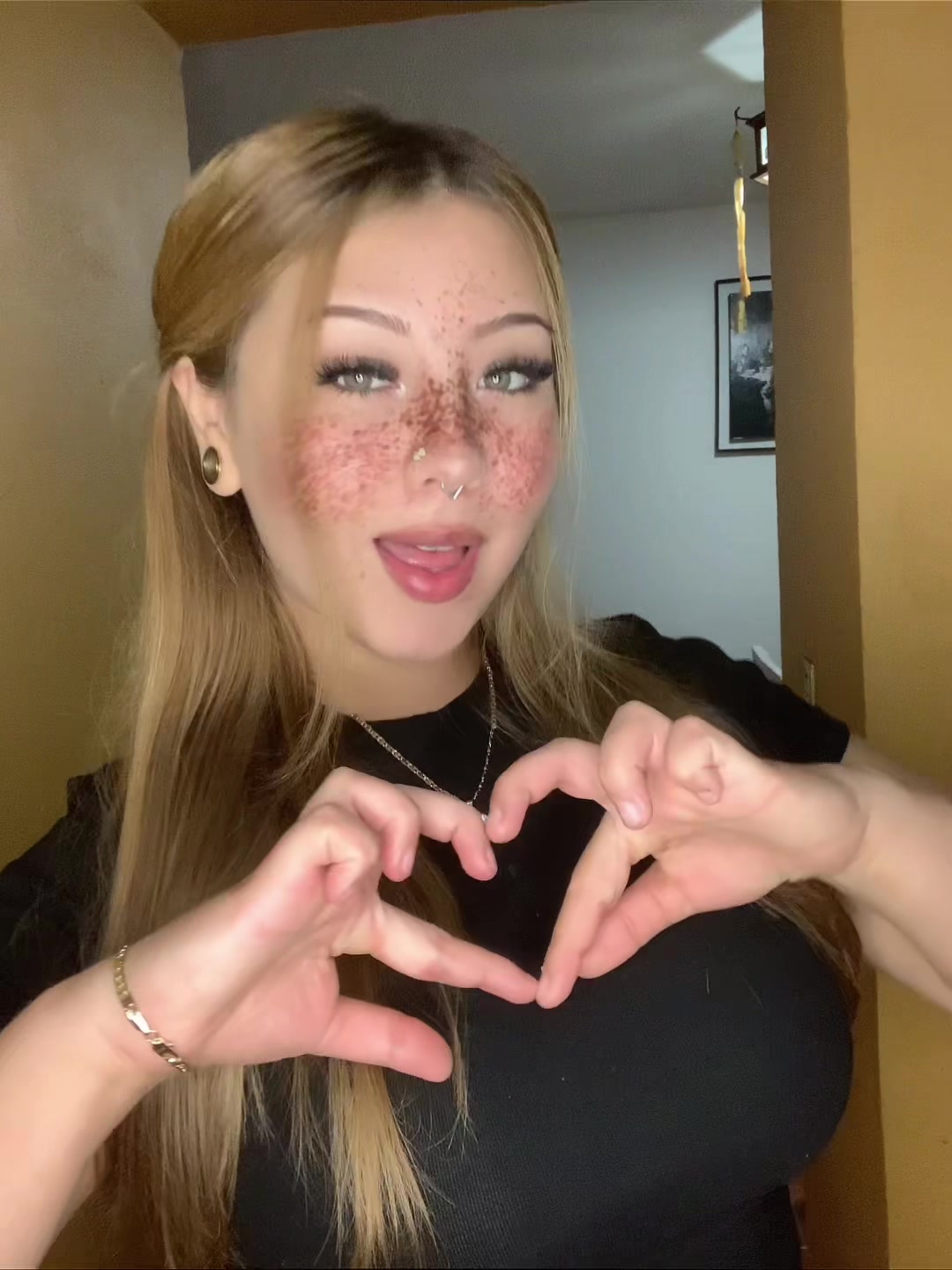 @𝔤𝔞𝔫𝔤𝔰𝔱𝔢𝔯 𝔡𝔪𝔰🤎