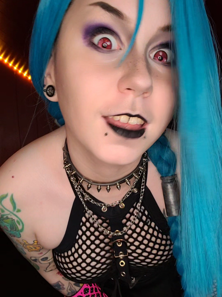 @Rainbow🏳️🌈Artist/Streamer🍃