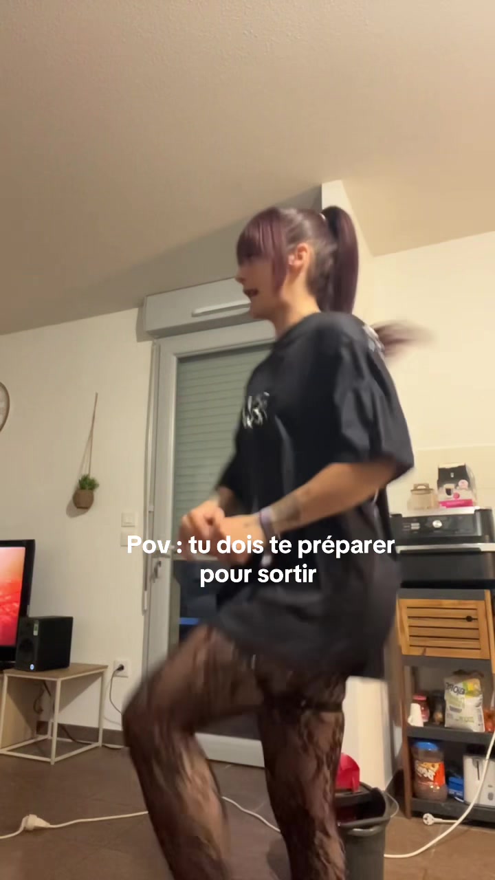@🩷Mae_vaa🦘