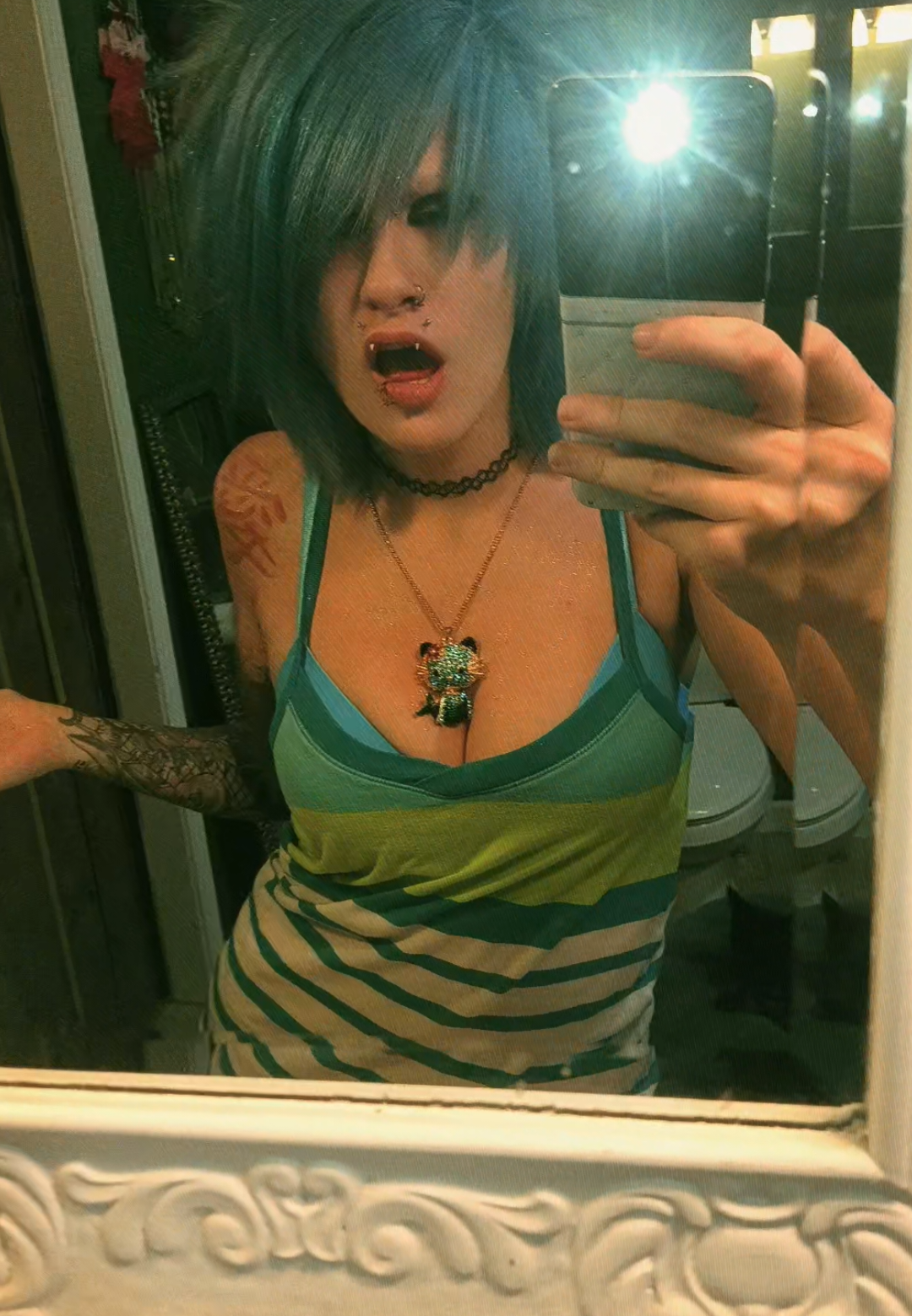 @panic_with_jordin