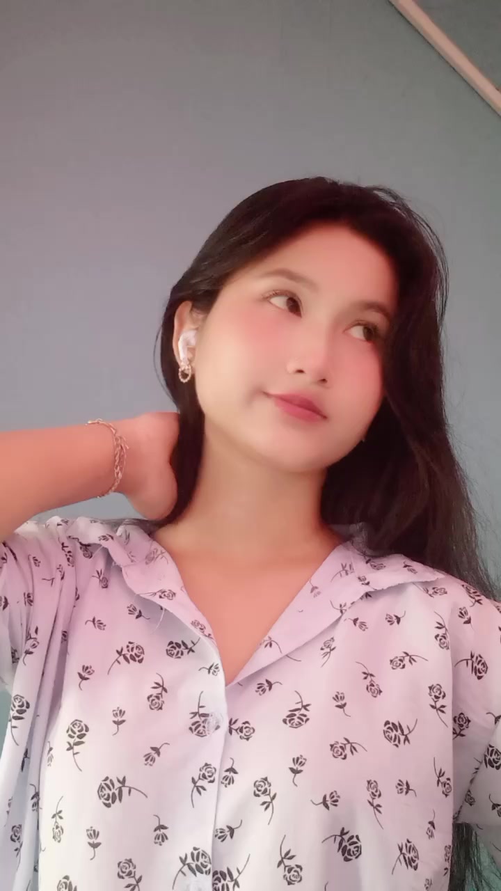 @SUSMITA_OFFICIAL 🇳🇵