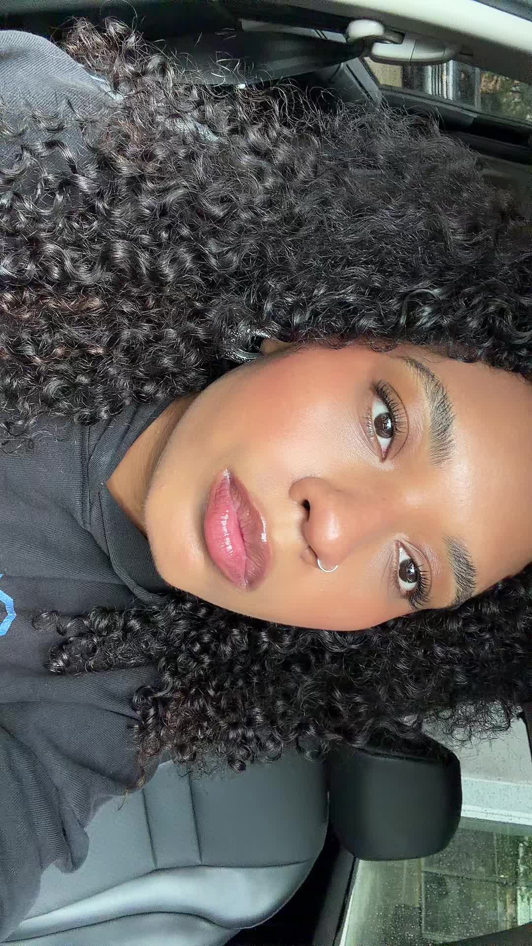 @KAYLA☯️
