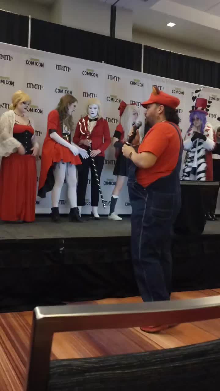 @RandomFandomCreator