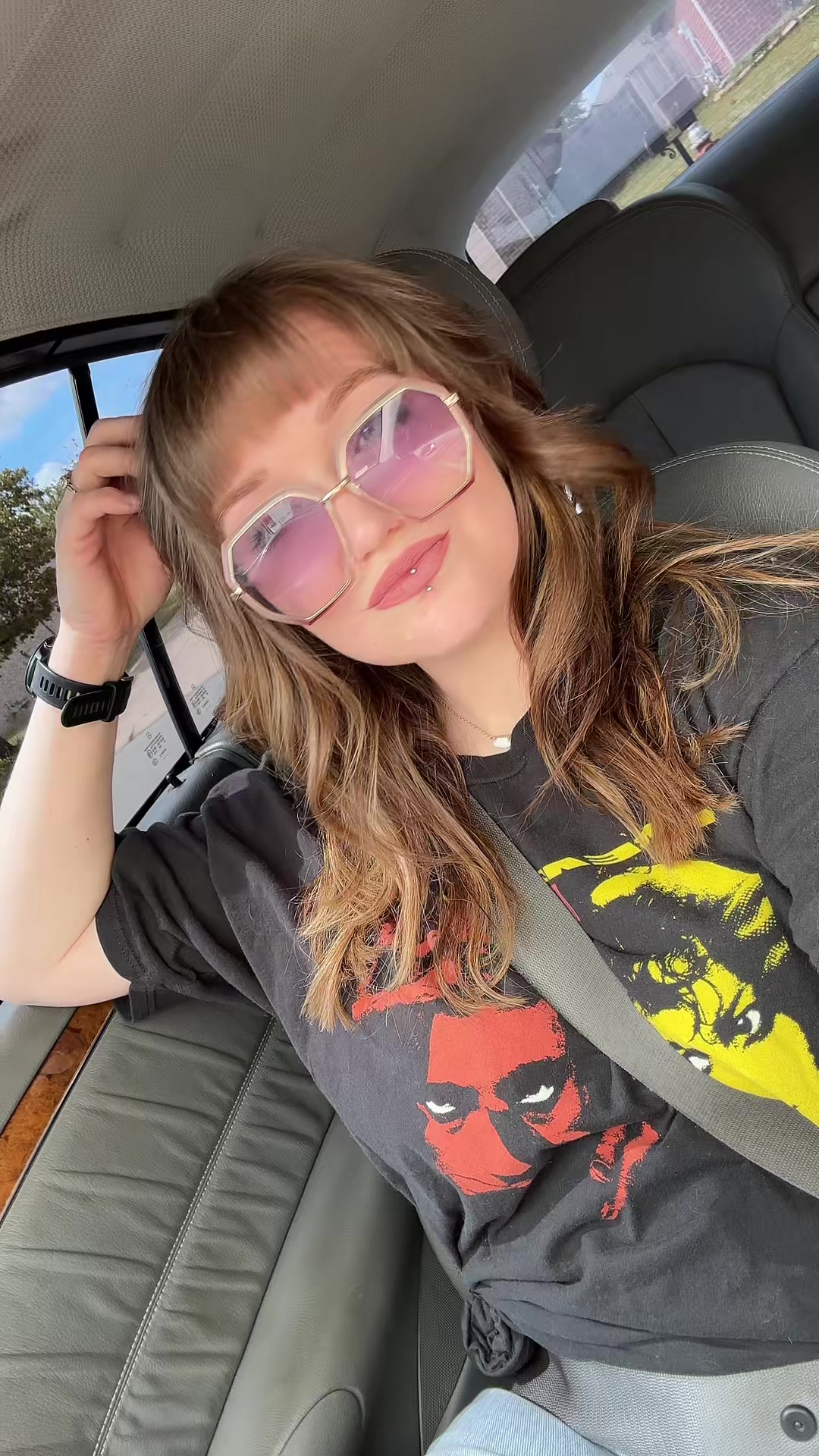 @LvLoFcOnCrN918 |-/