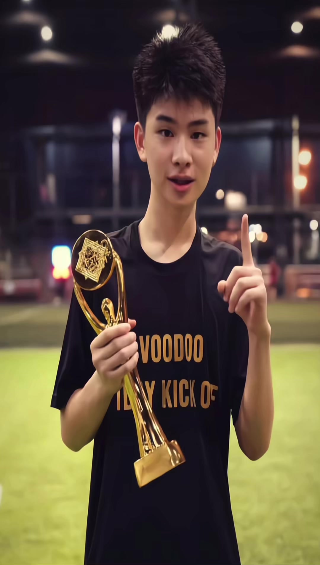 @ไทยตะลัวทุย