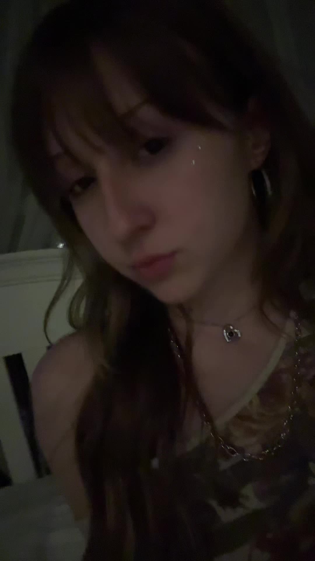@caroline