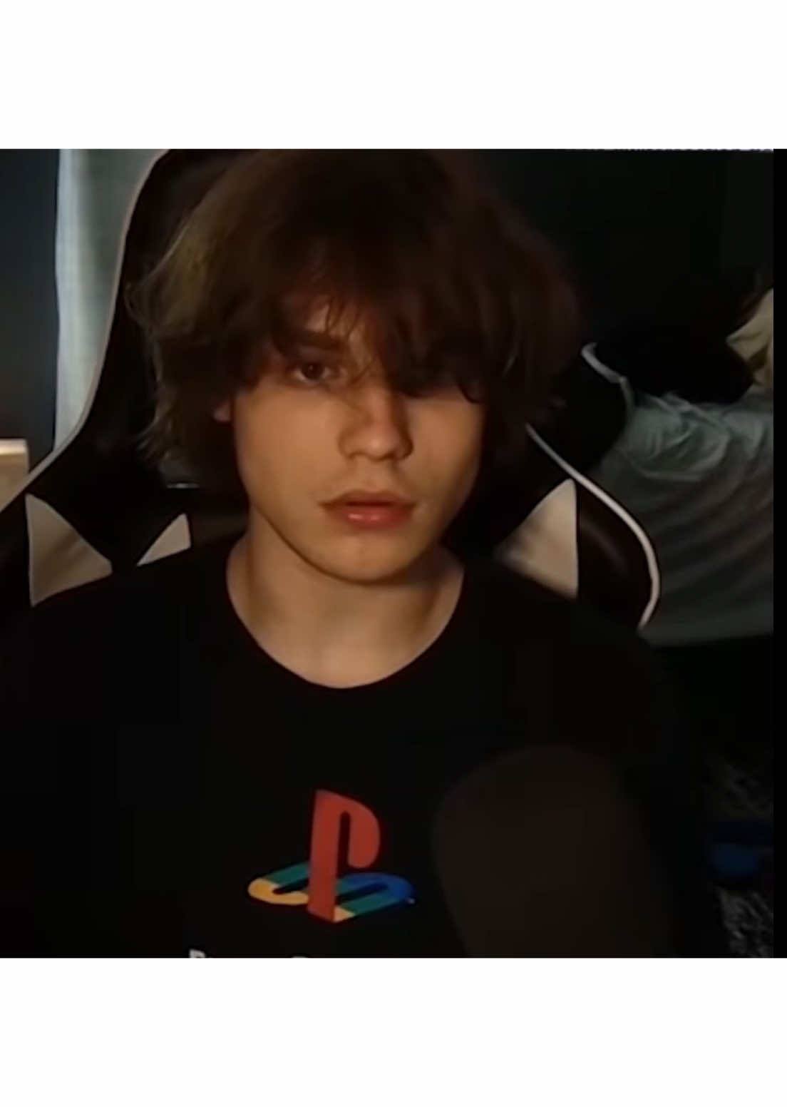 @Randomuser_here
