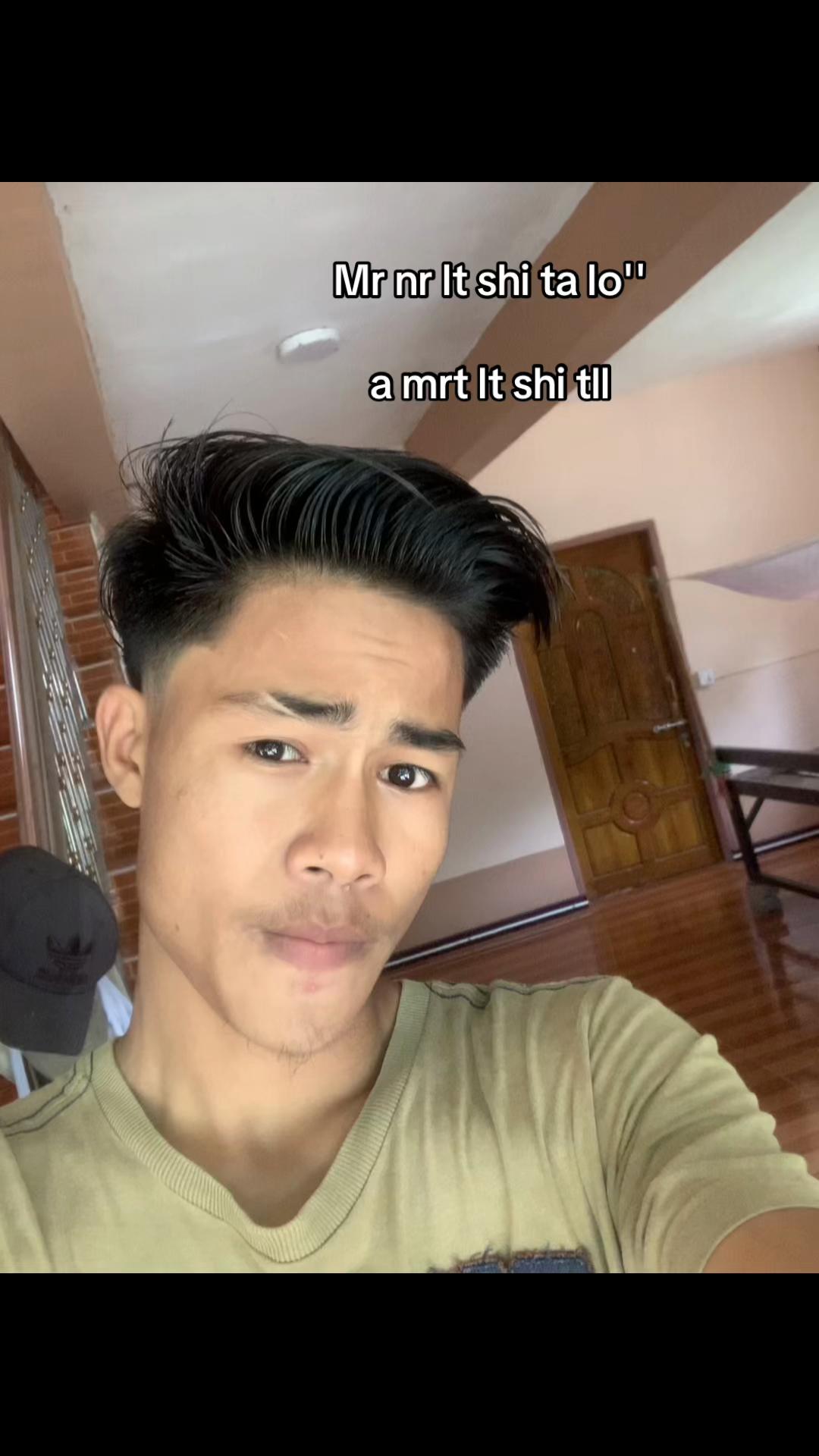 @ Kn^~^ 
