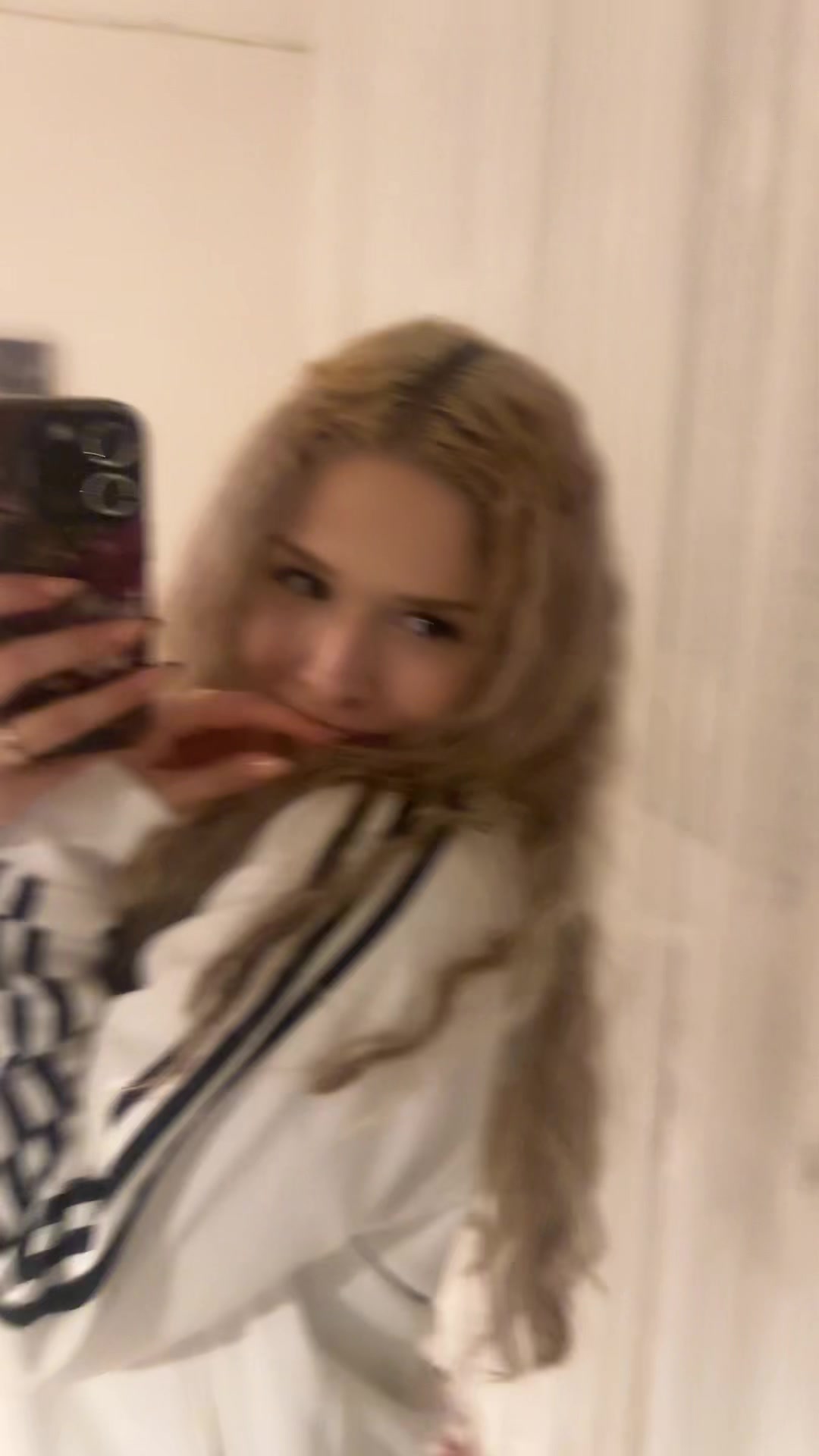 @elisa naz