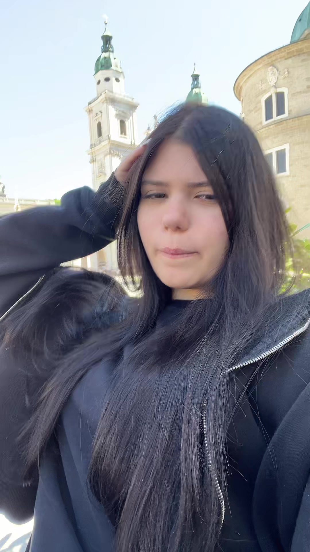 @kojaelena_