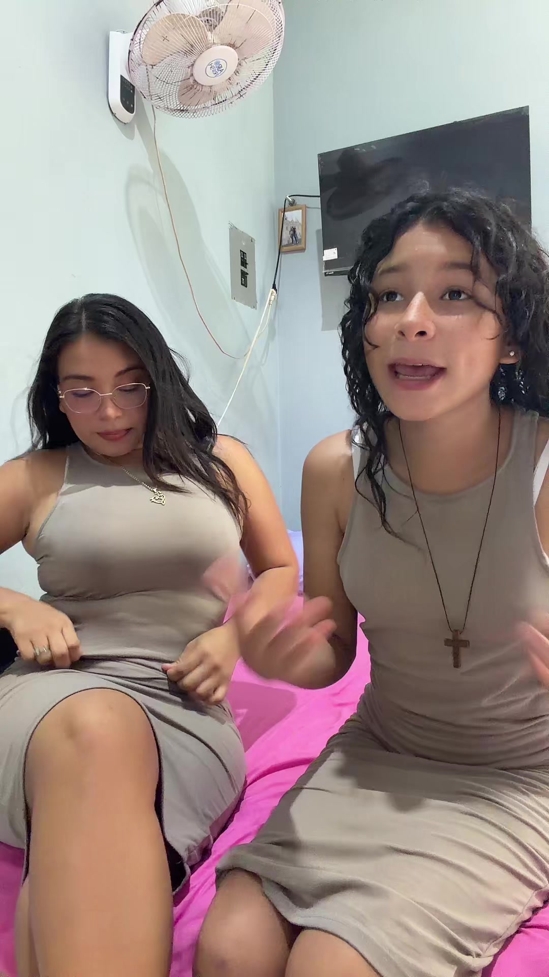 @Johana Amaya👑