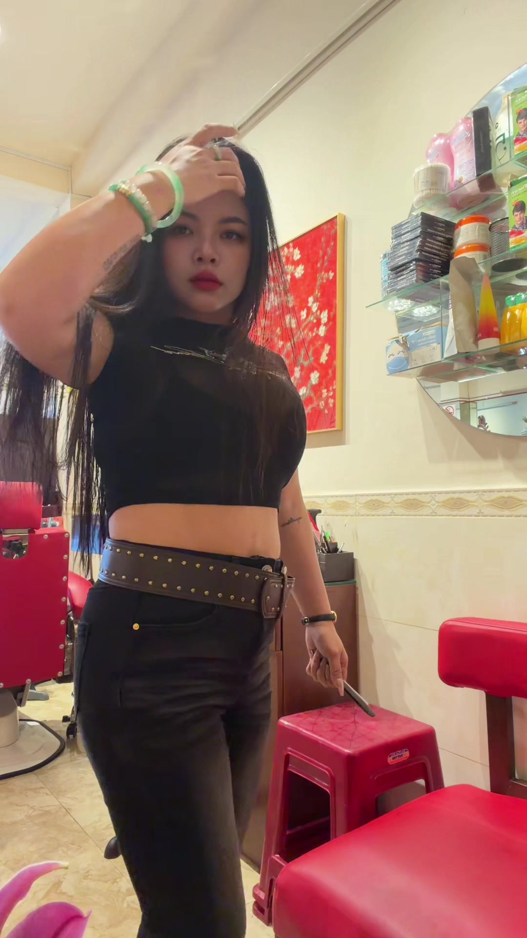 @HỚT TÓC NAM THẢO NGUYÊN Q4