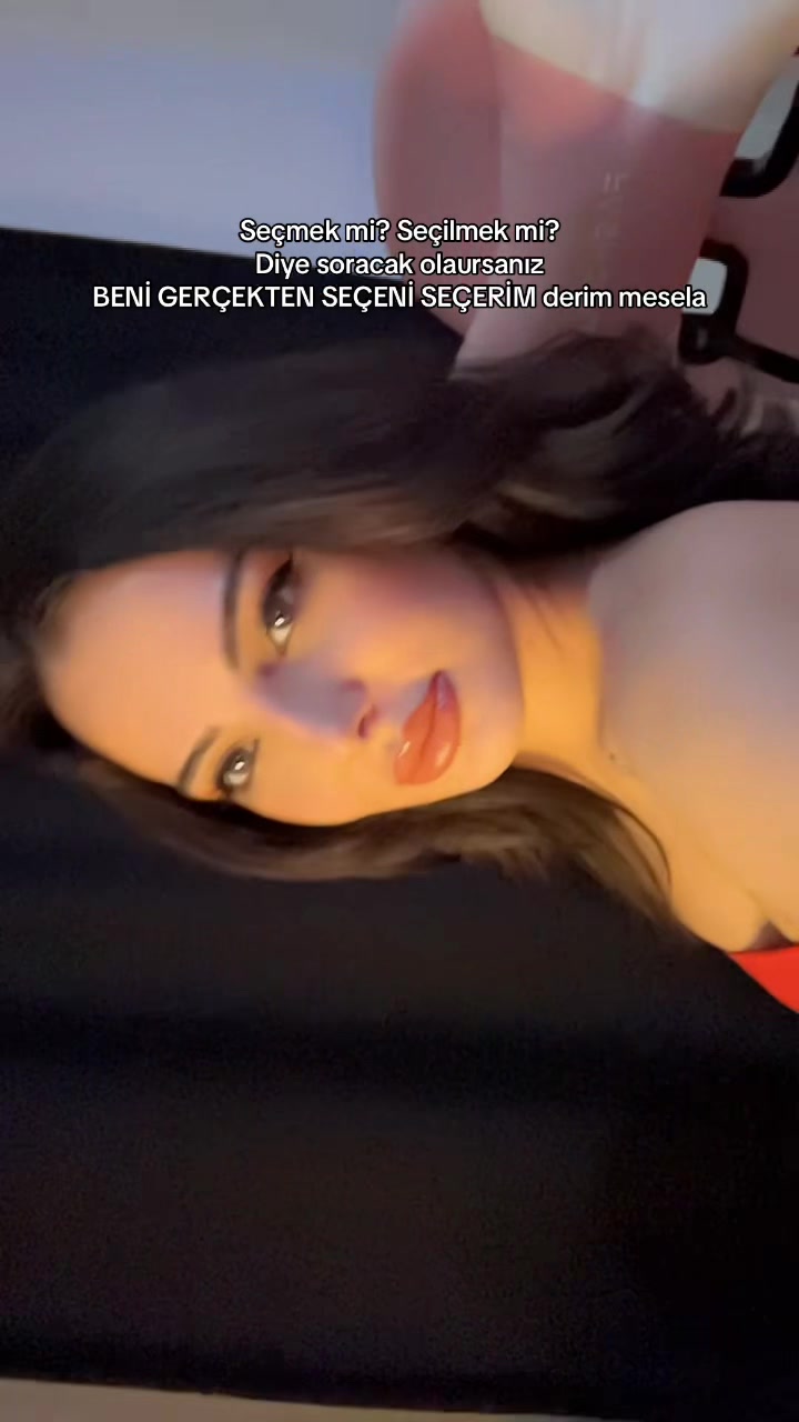 @Özgemssi 💅🏻