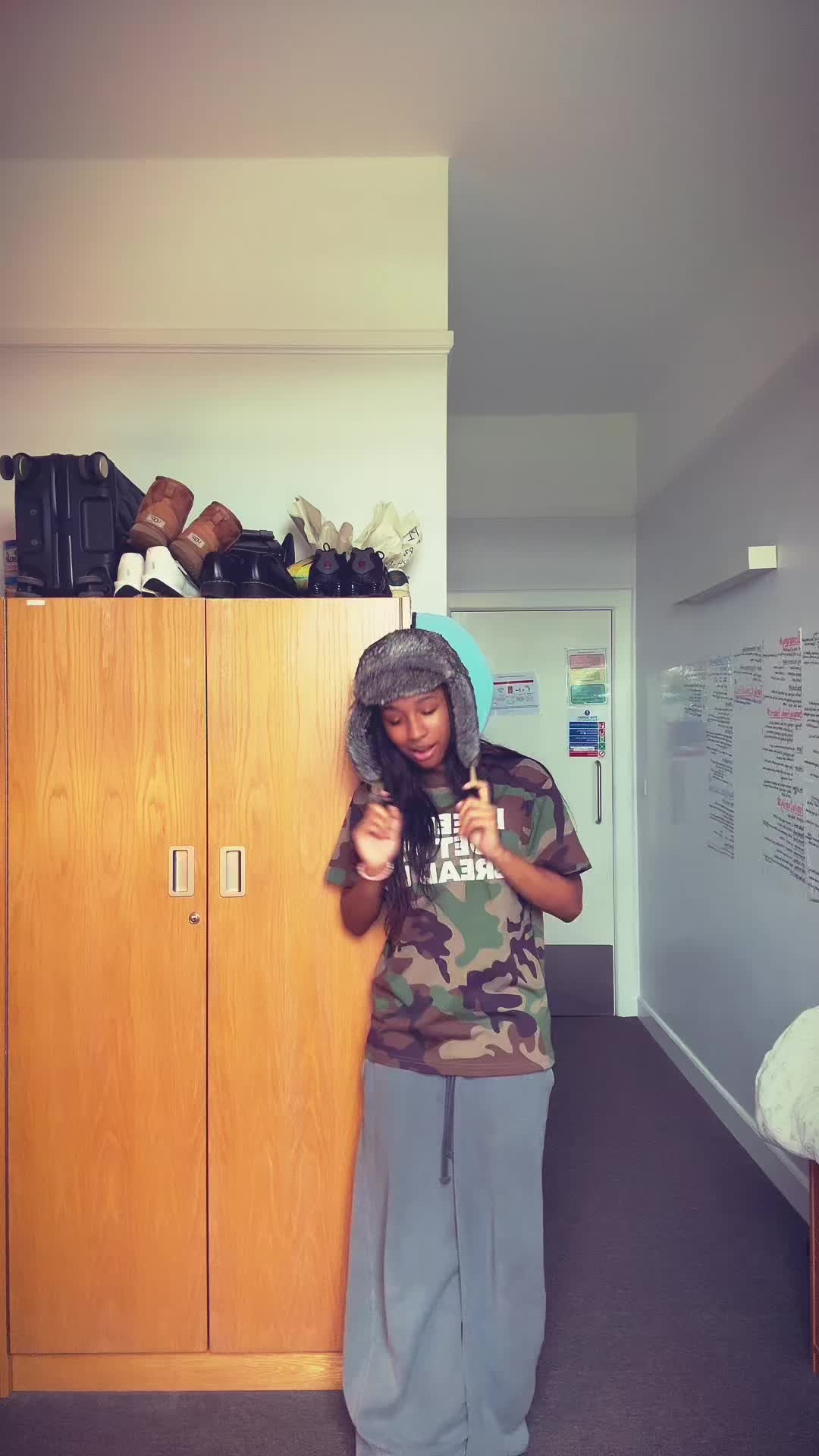 @ellahaslosttheplot
