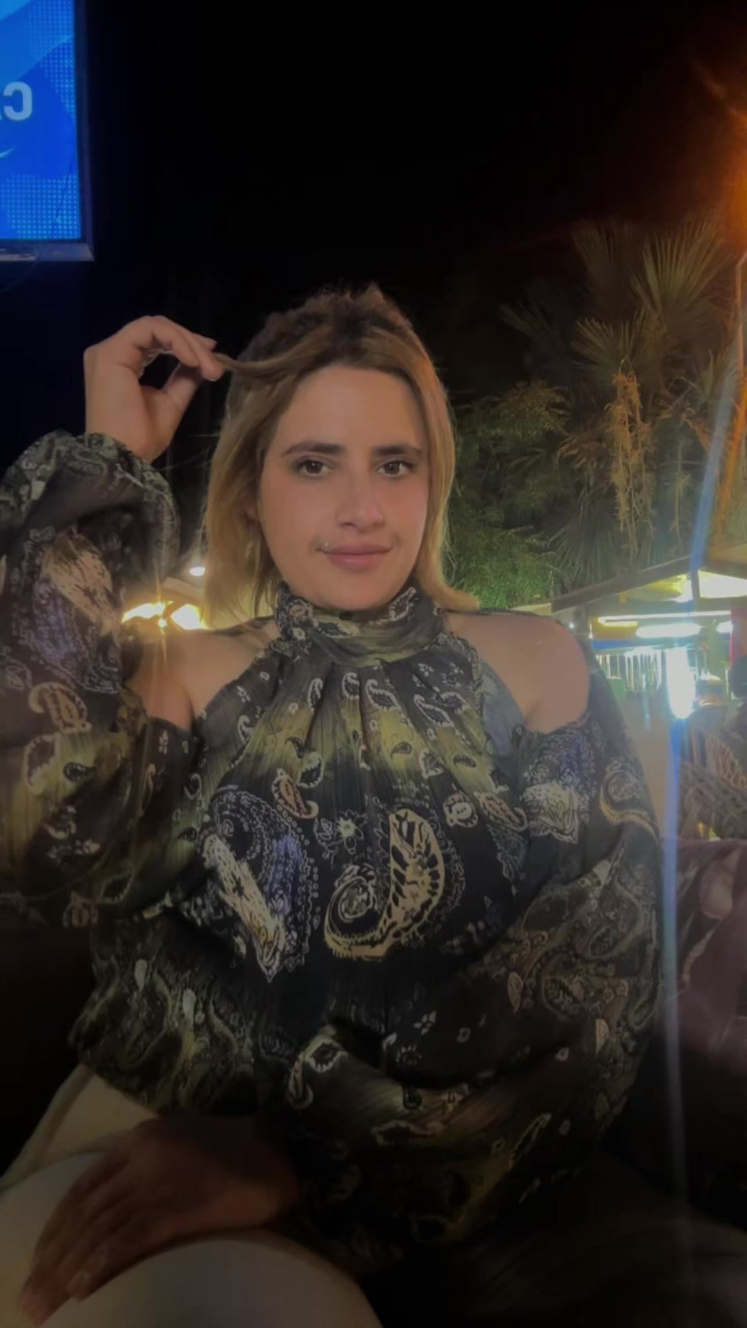 @B&uuml;şra Elmas