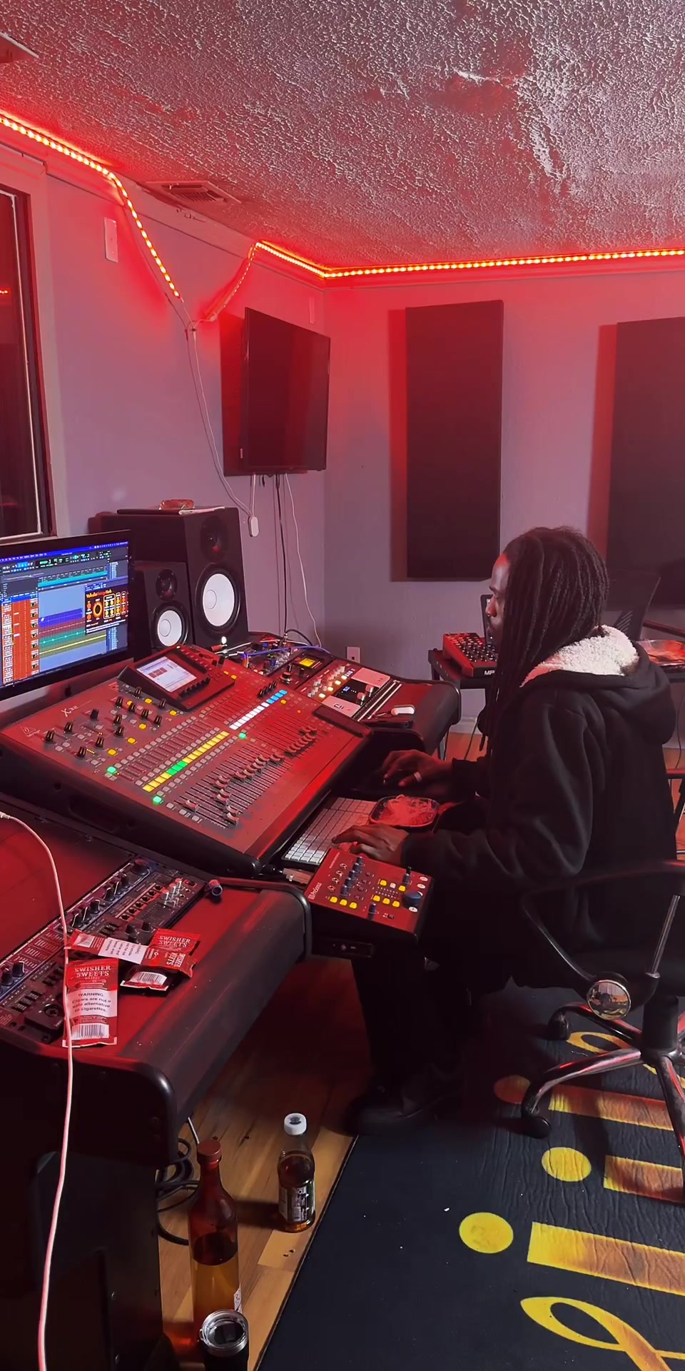 @DJGGINDAMIX
