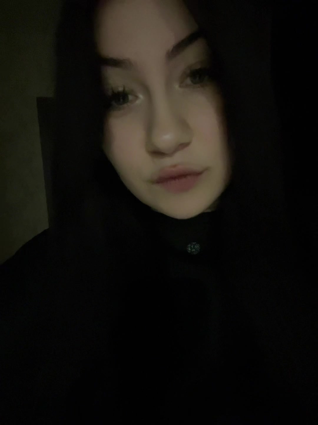 @D_V_E