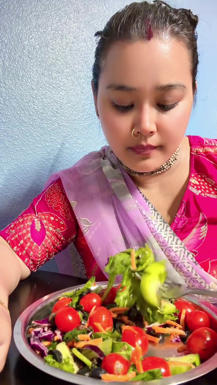 @विष्णुप्रिया  देवी दासी 🪈 🦚