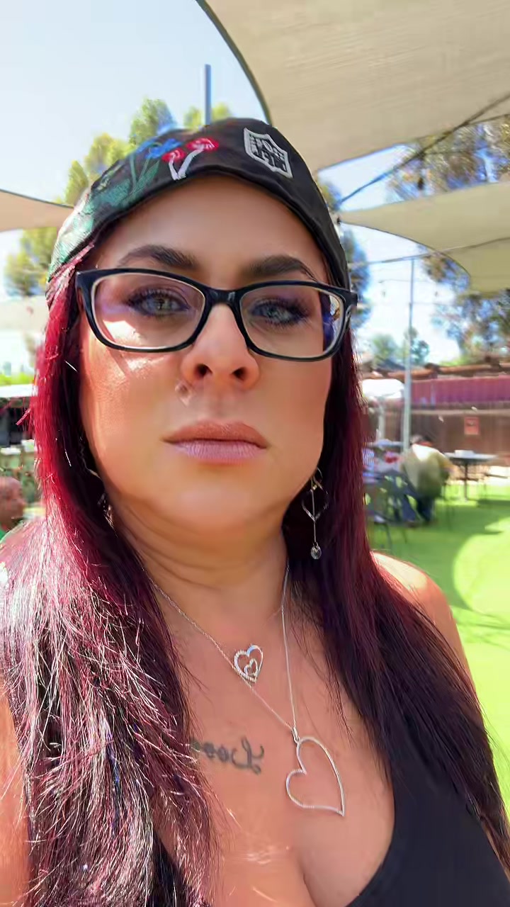 @Angela Lemos