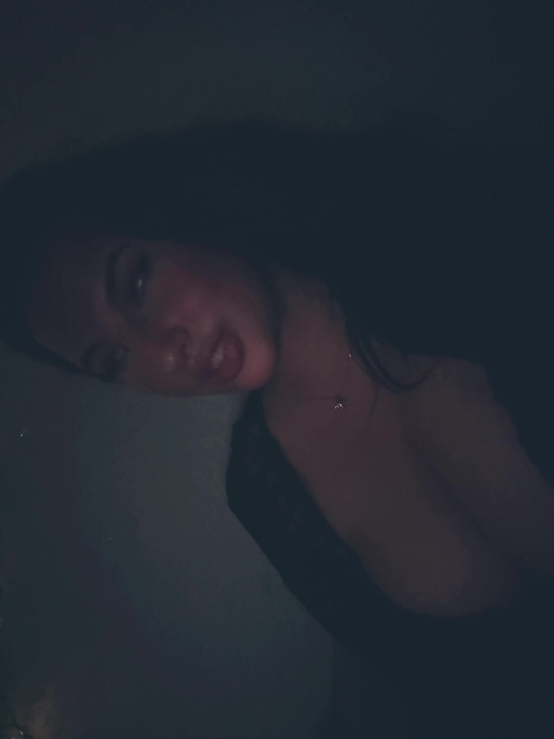 @𓃥𝙵𝚘𝚡𝚢𝚘𝚗𝚎𓃥