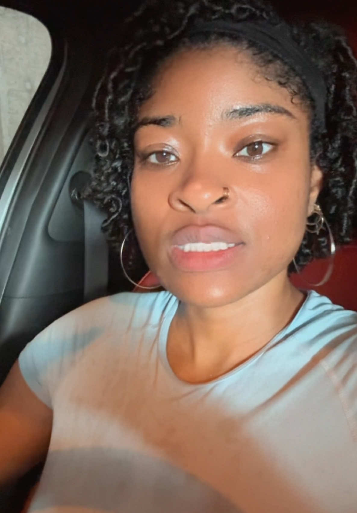 @CurlyHairToya