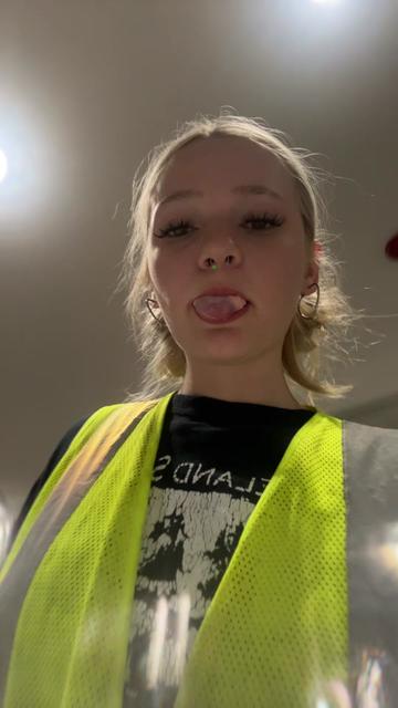 @justava
