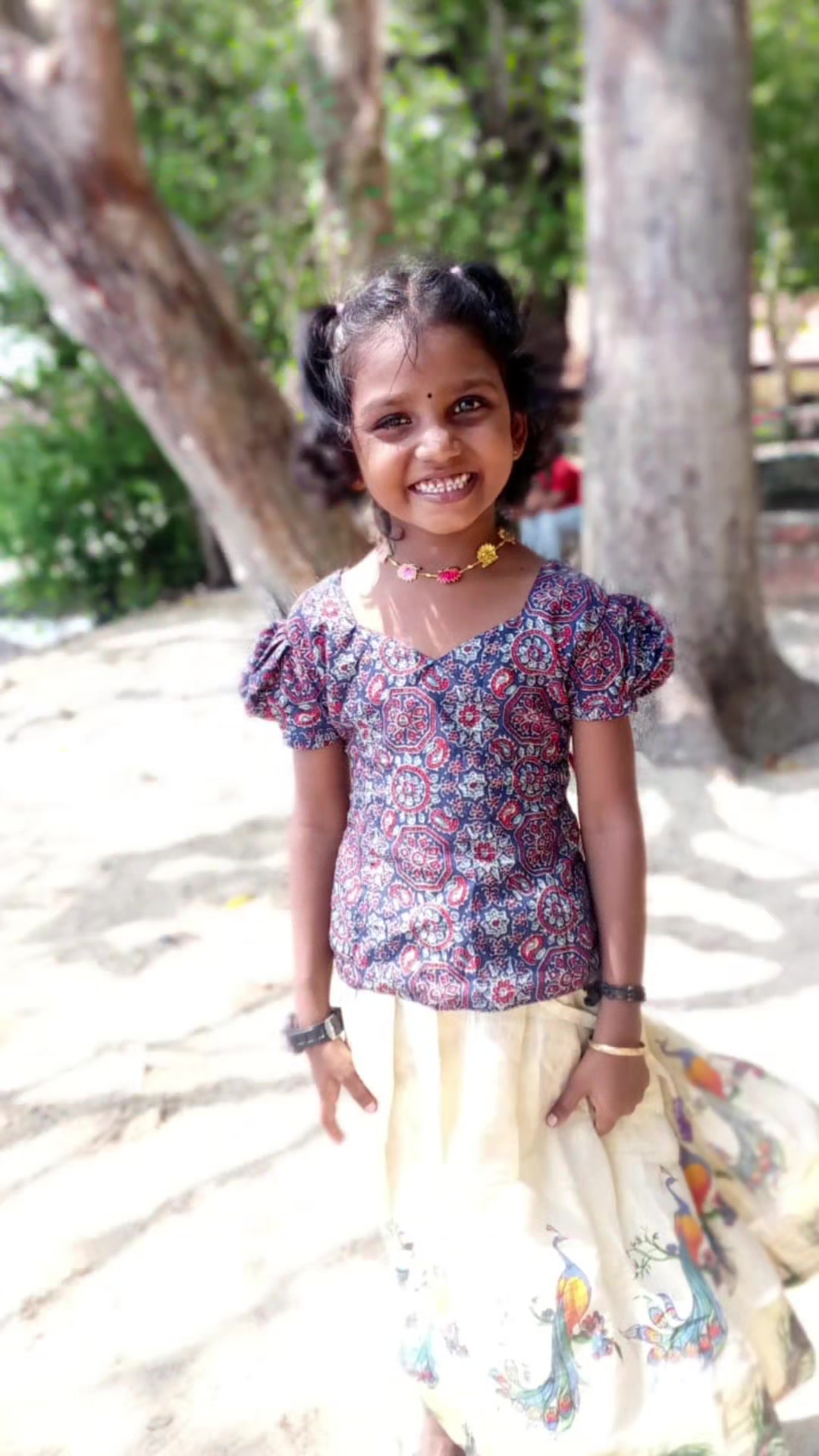 @💃കാത്തു കുറുമ്പി💃