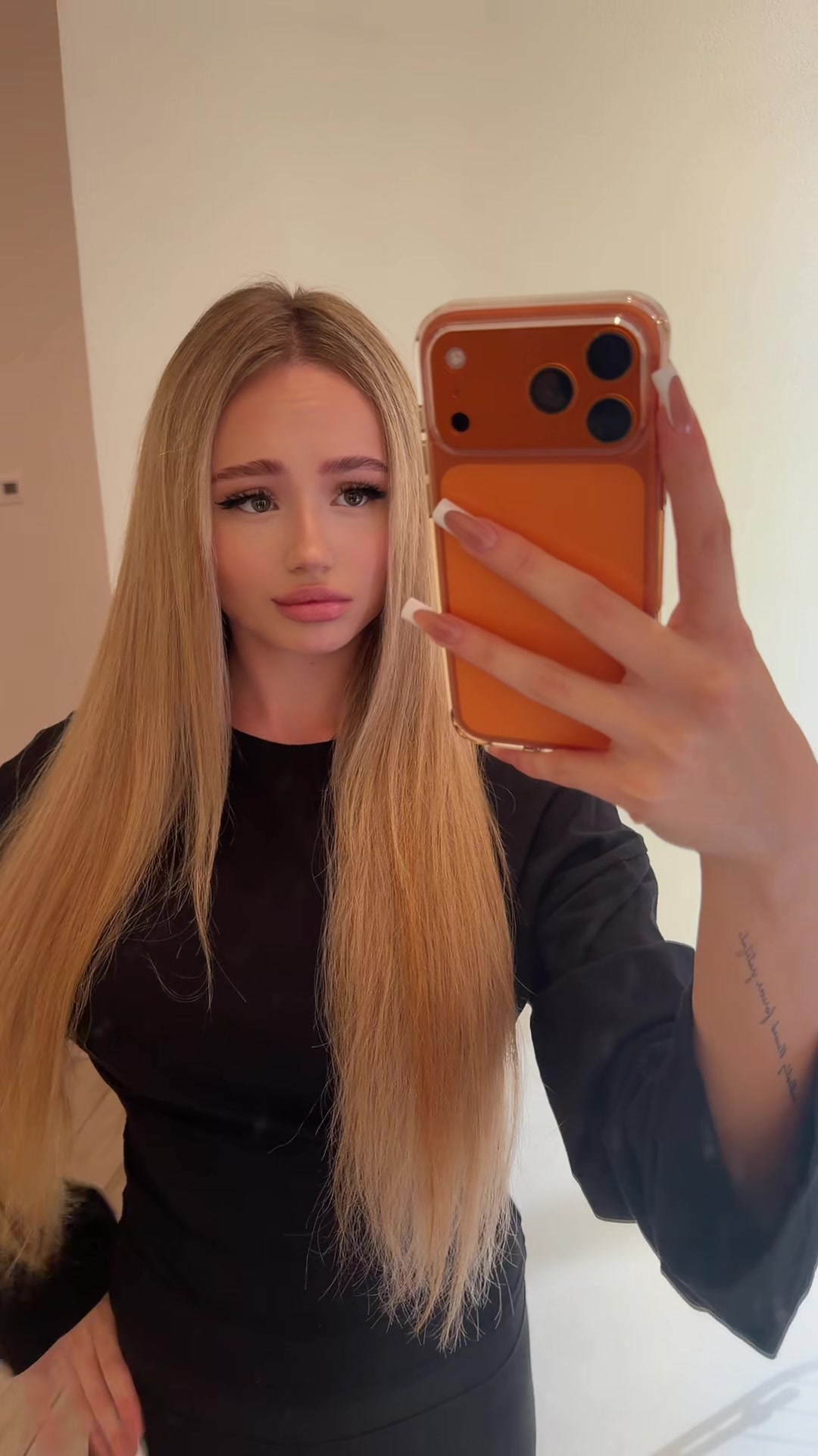 @миэлла