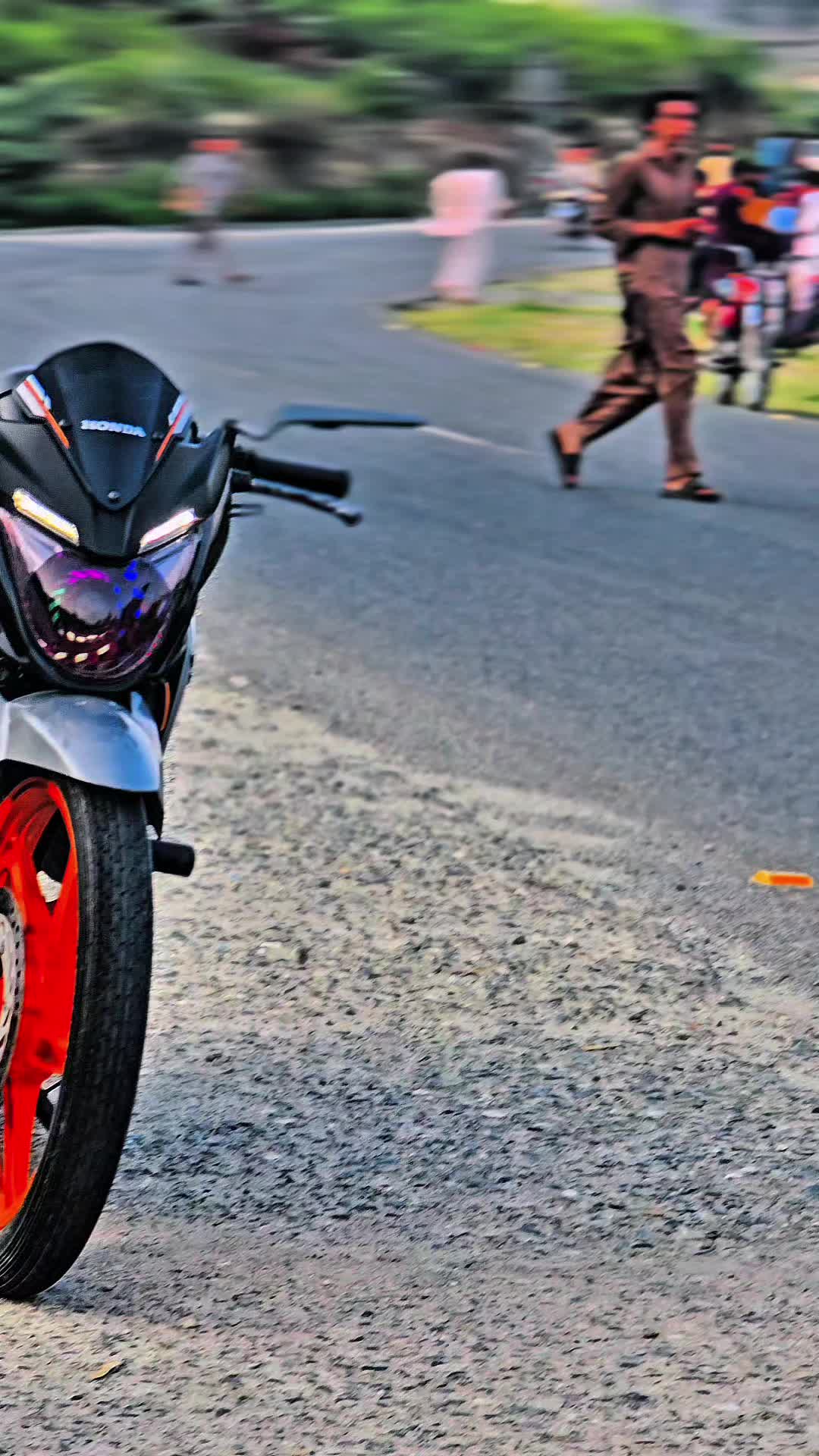 @RAJA 150 👑🔥
