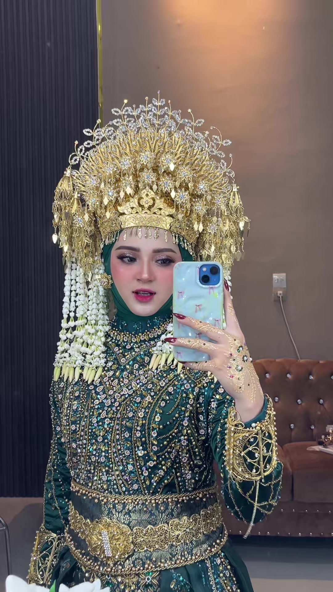 @.