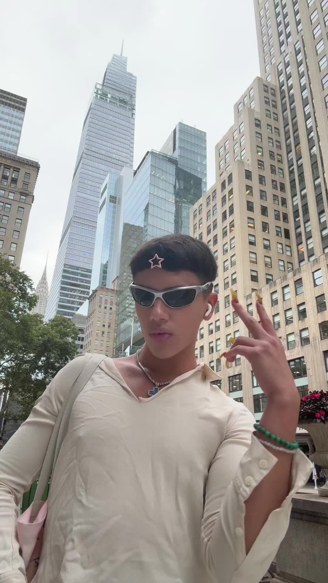 @๐ป๐๐ถ๐๐๐๐ฎ๐๐
๐๐๐๐๐ถ๐