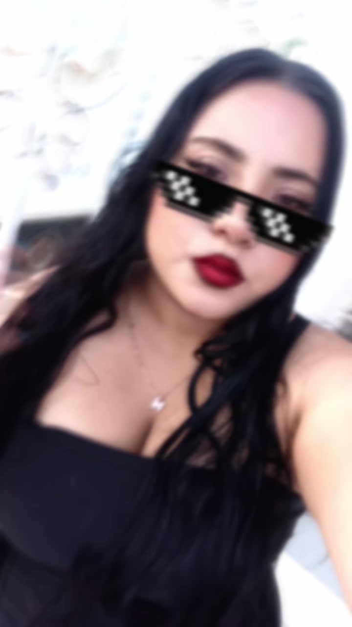 @Liz Mtz