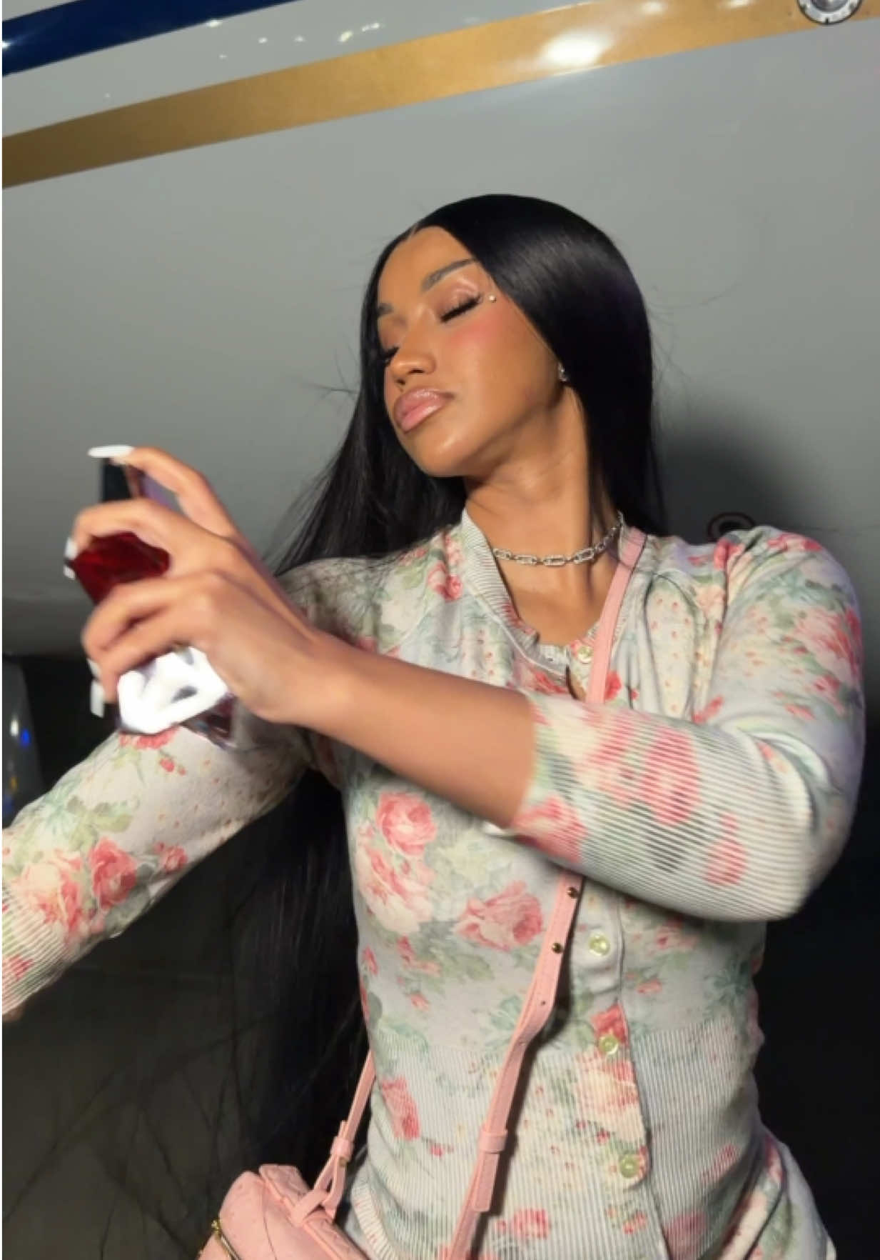 @Cardi B