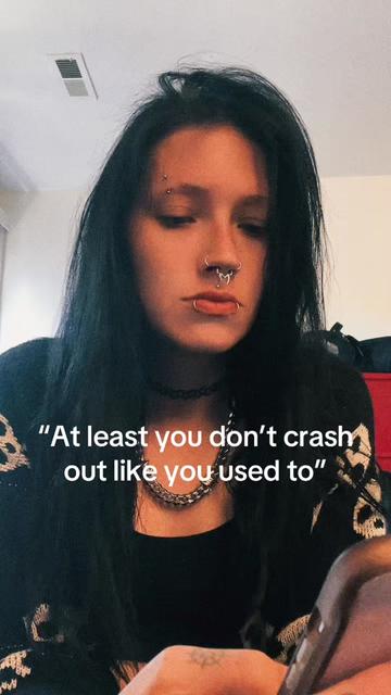 @𝕶𝖆𝖗𝖑𝖞🥀✨🖤