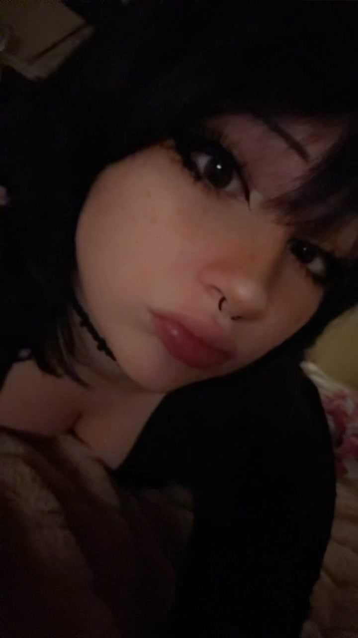 @alayna :3