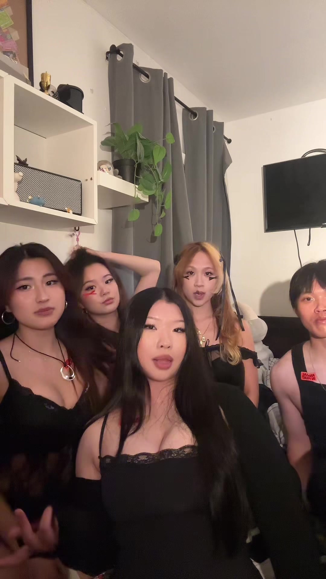 @sidneydam